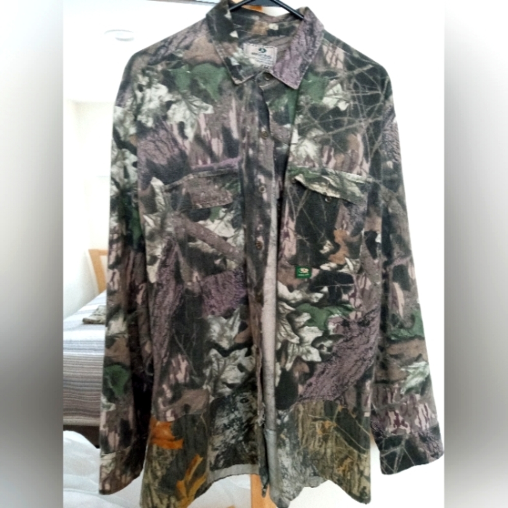 Mossy Oak Shirt